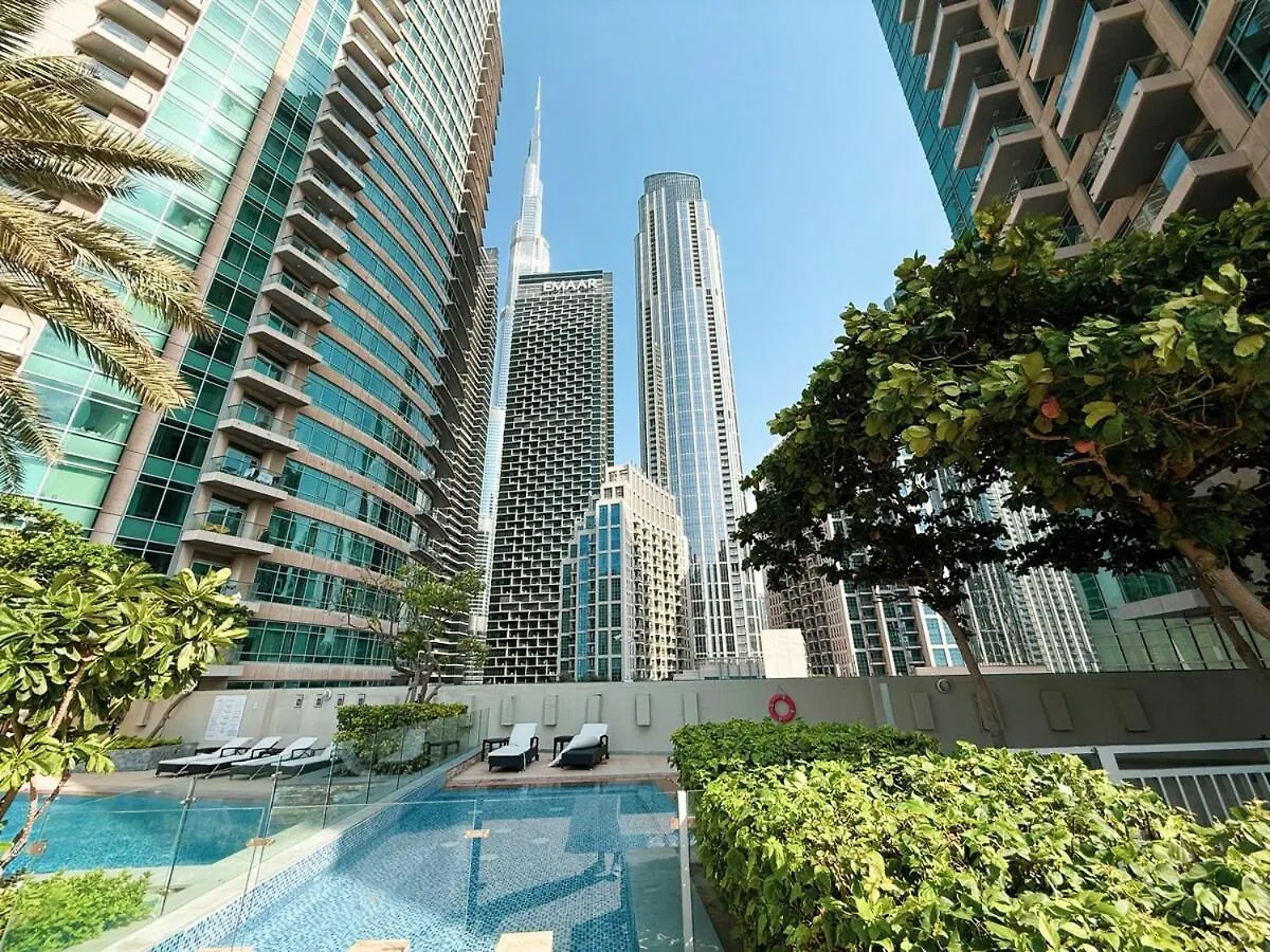 Beautiful 2 Bedroom Apartment Next To Opera I Burj View Dubai